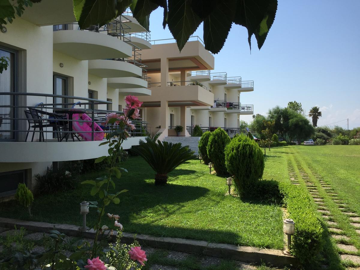 Ostria Hotel Kakovatos Beach ซาคาโร ภายนอก รูปภาพ