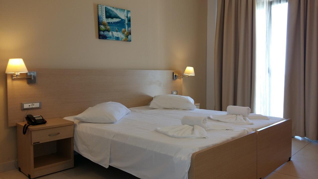 Ostria Hotel Kakovatos Beach ซาคาโร ห้อง รูปภาพ