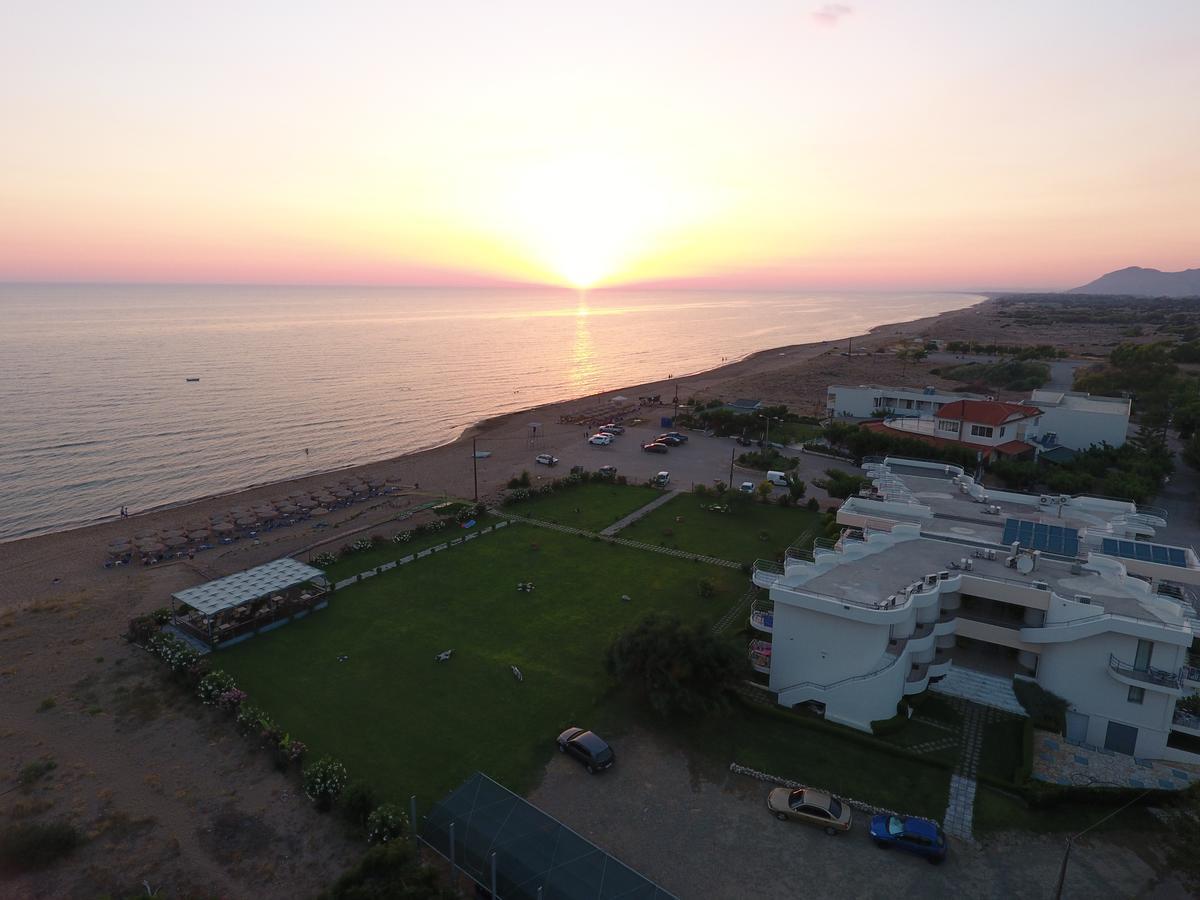 Ostria Hotel Kakovatos Beach ซาคาโร ภายนอก รูปภาพ