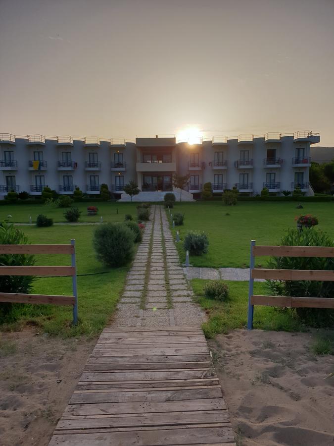 Ostria Hotel Kakovatos Beach ซาคาโร ภายนอก รูปภาพ